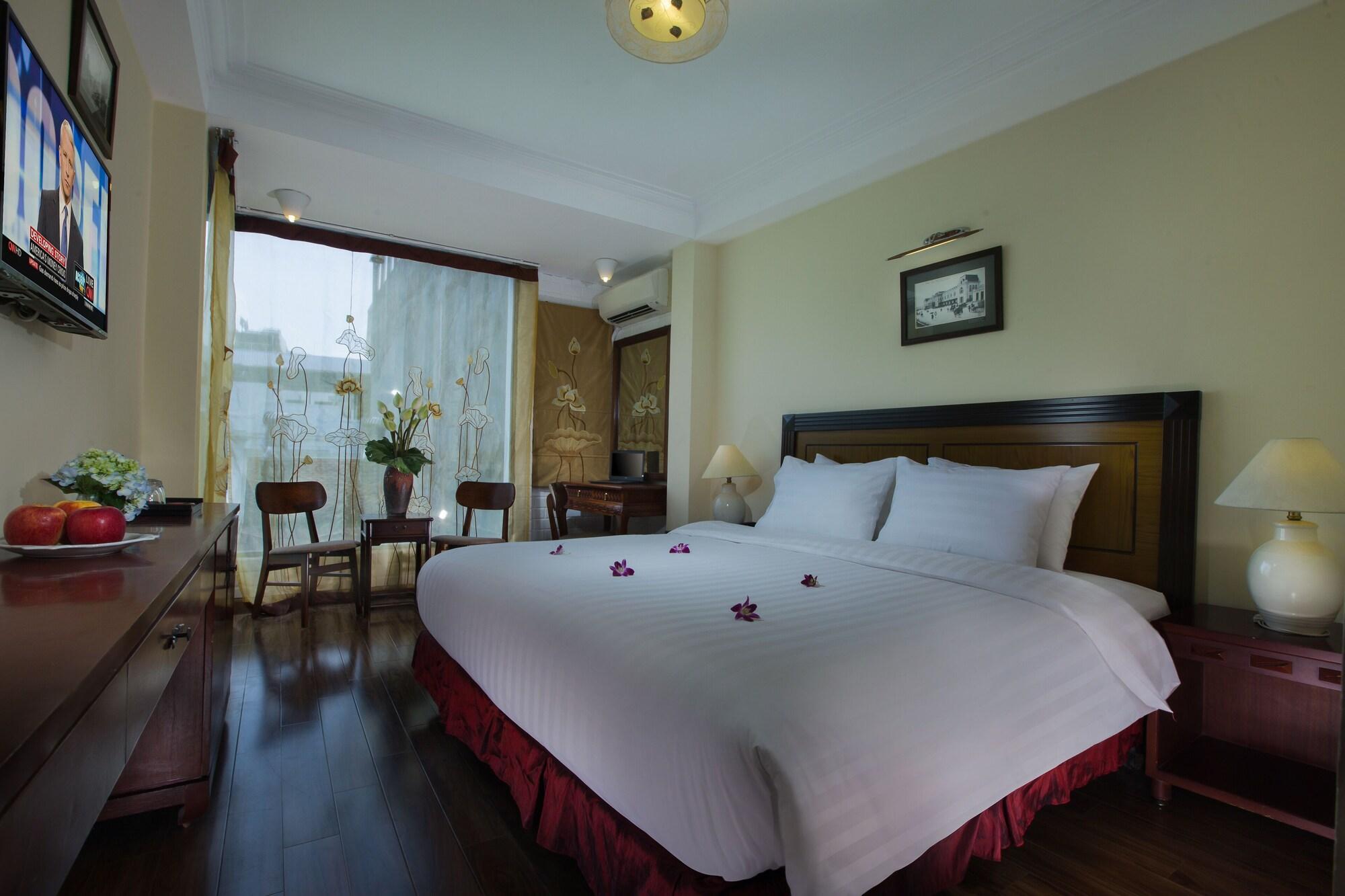 Classic Street Khách sạn 4*