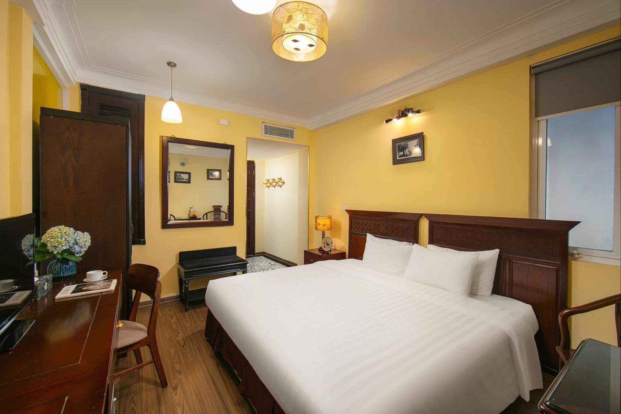 Classic Street Khách sạn 4*