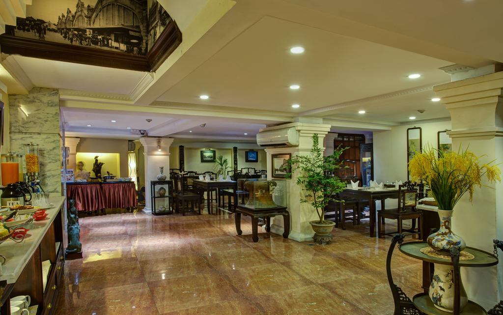 Khách sạn Classic Street 4*