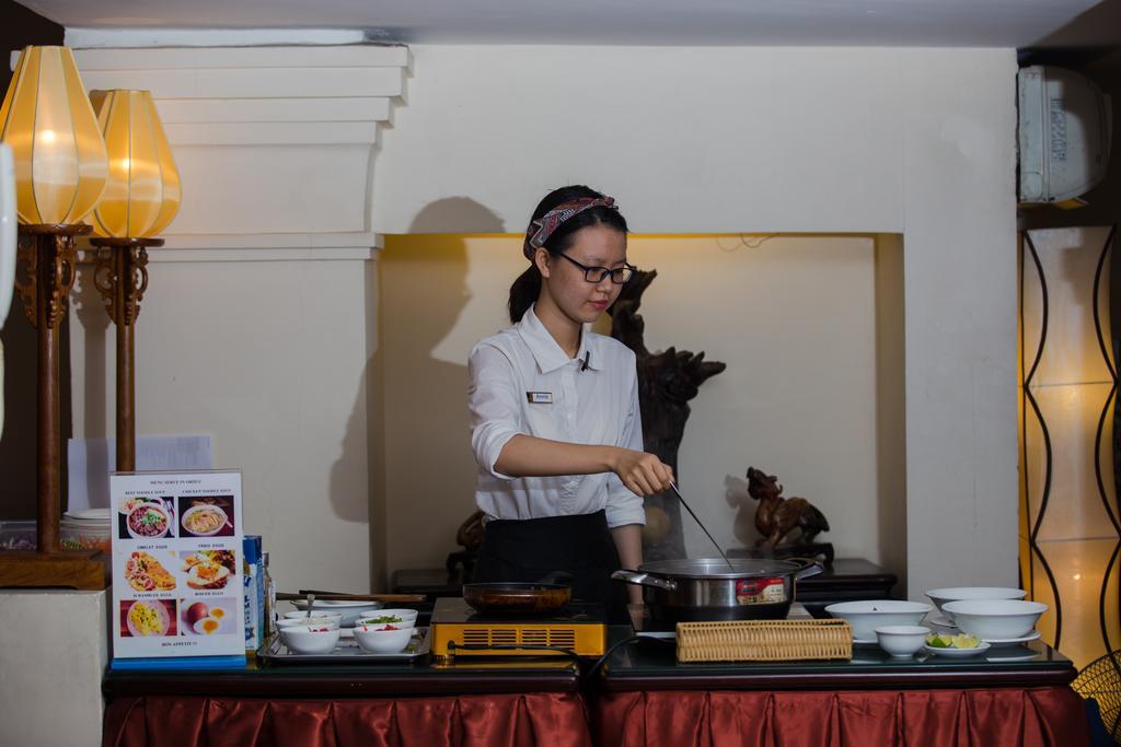 Khách sạn Classic Street 4*